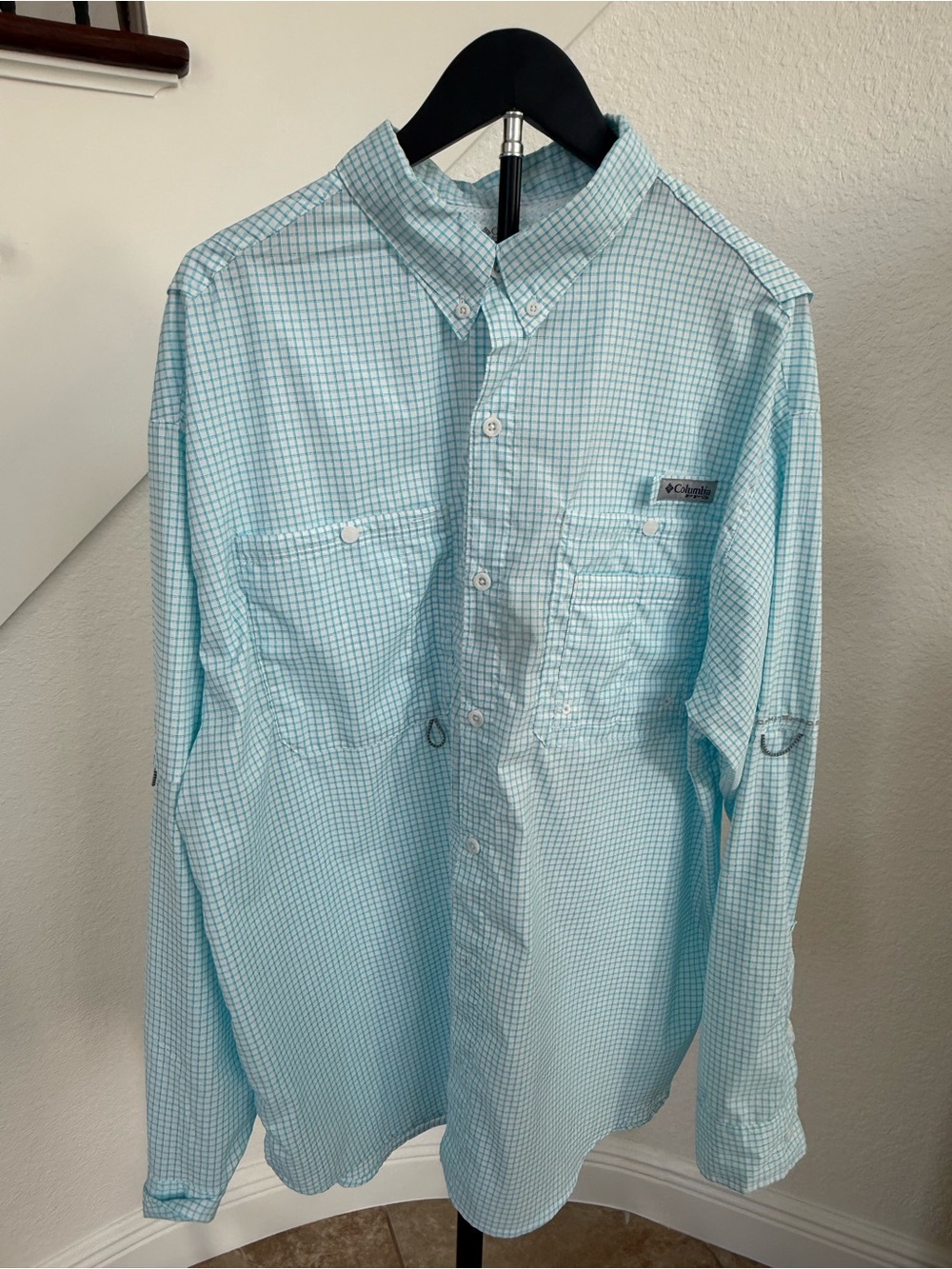 Columbia PFG Omni shade Men’s Light Aqua Grid Button-Down Shirt